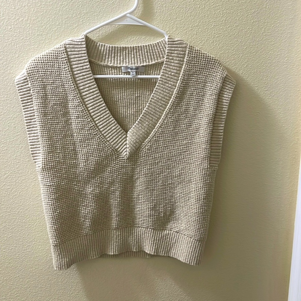 Madewell knit sleeveless vest